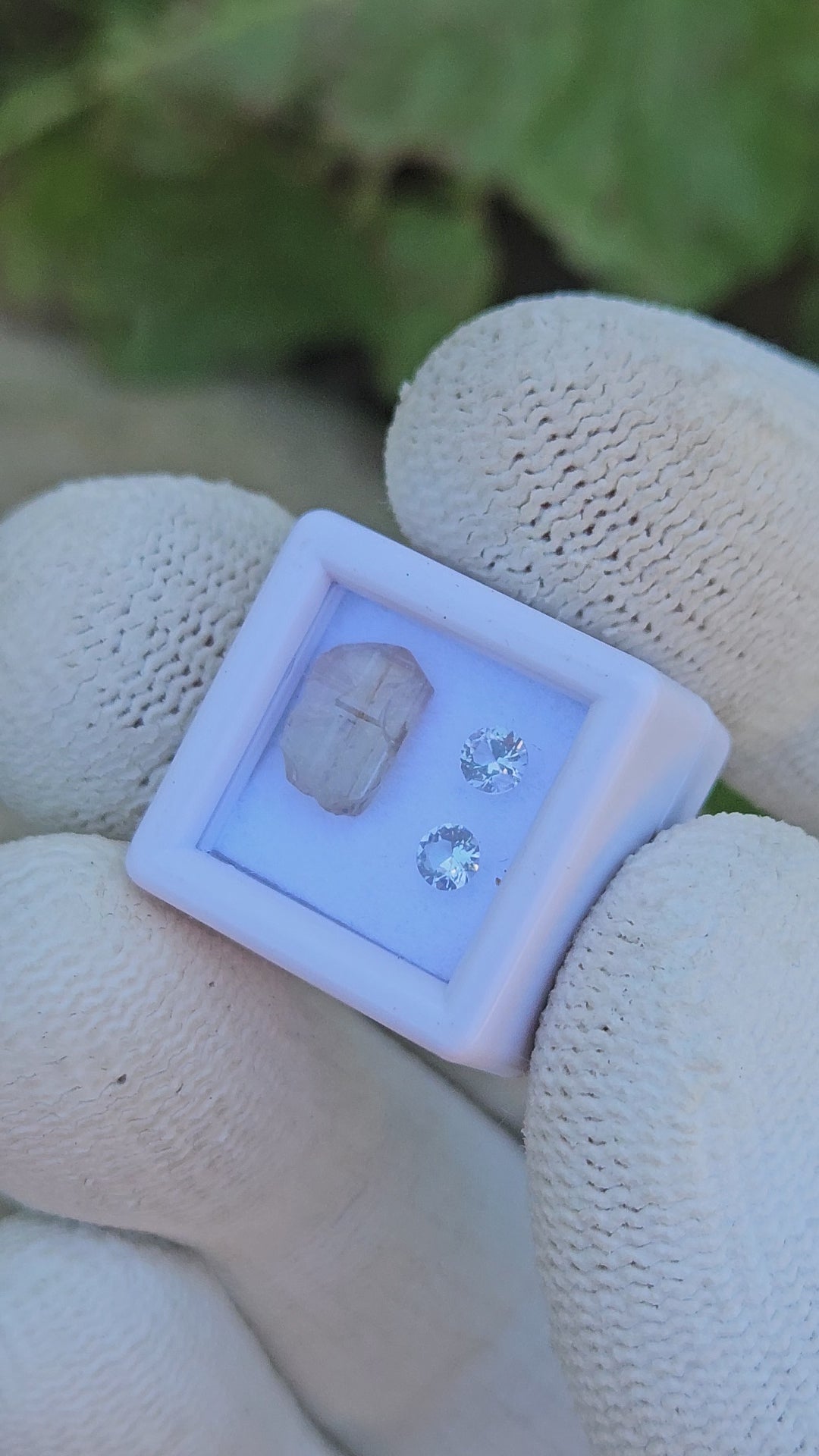 Tanzanite Natural Unheated Crystal and Facet set.