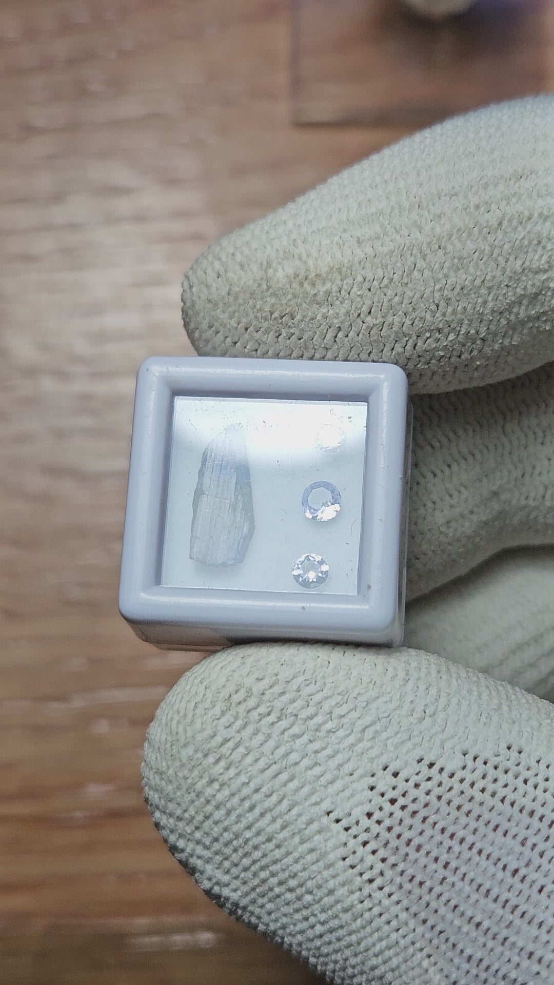 Tanzanite Natural unheated Crystal and Facet set.